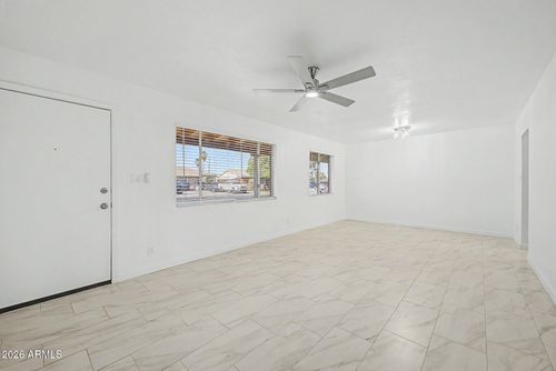 2317 W Weldon Ave, Phoenix, AZ, 85015-5452 | Card Image