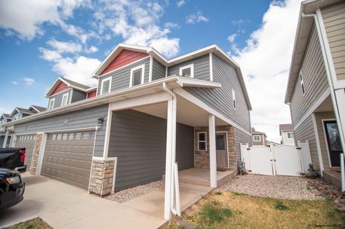 102b-4521 Bobolink Ln, Laramie, WY, 82070-5644 | Card Image