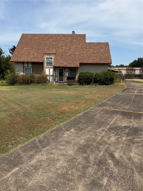 108 Brian Lane, Hugo, OK, 74743 | Card Image