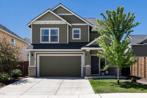 20571 Rolen Ave, Bend, OR, 97702-3854 | Card Image