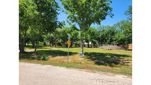 b-4251 Thousand Oaks Dr, Argyle, TX, 76226-6788 | Card Image