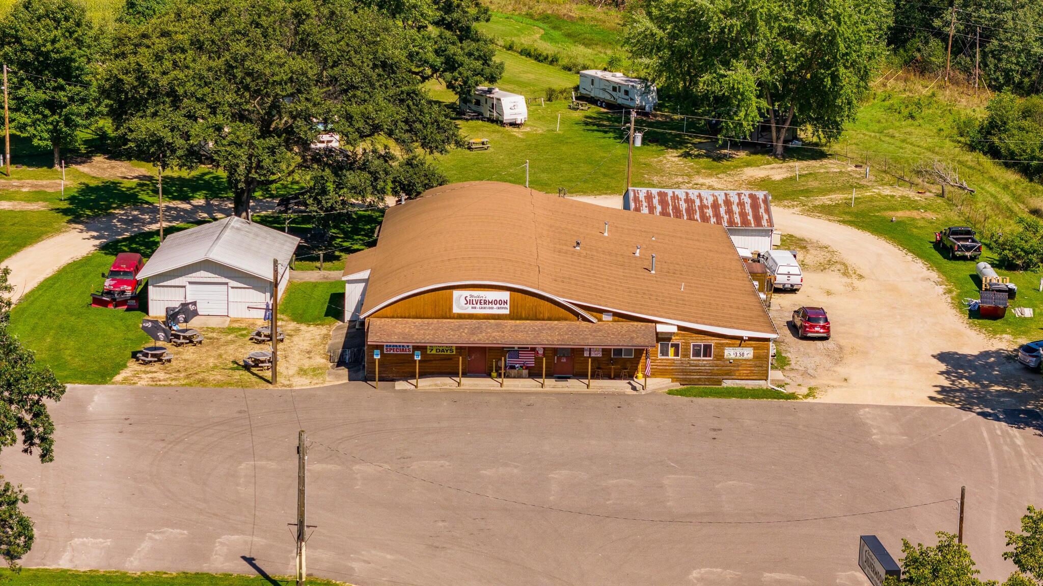 Commercial Lease in Alma