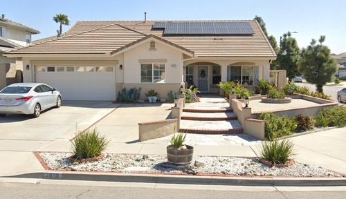 6819 Sunridge Ct, Fontana, CA, 92336-1420 | Card Image