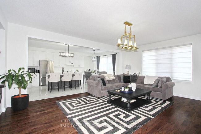 16 Dolucci Cres, House other with 4 bedrooms, 3 bathrooms and 2 parking in Brampton ON | Image 33