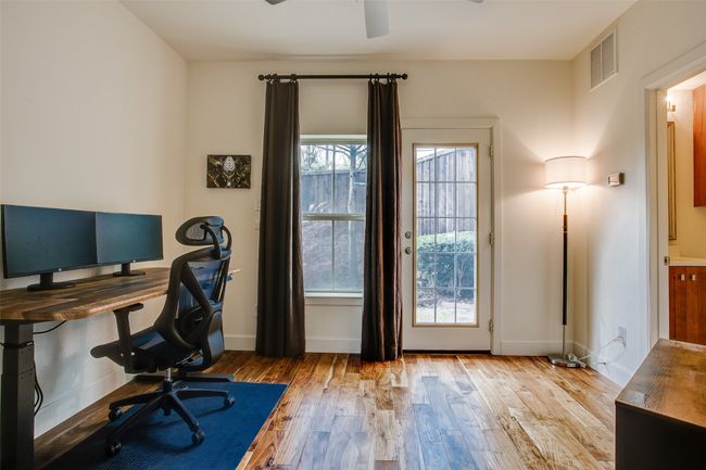 1832 Stevens Bluff Ln, House other with 3 bedrooms, 4 bathrooms and null parking in Dallas TX | Image 9