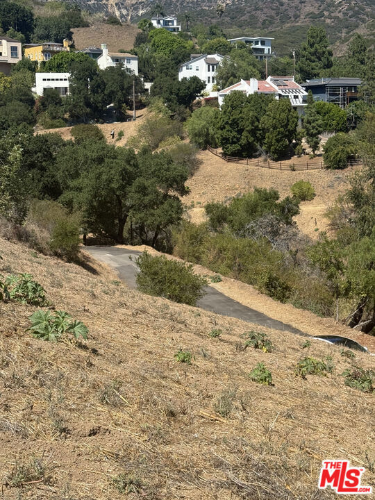 Land in Malibu