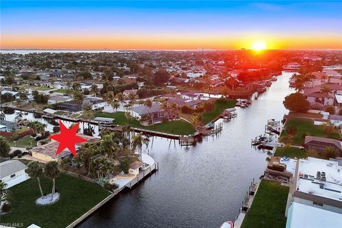 5201 Willow Ct, CAPE CORAL, FL, 33904-5664 | Card Image