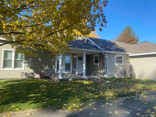 220 S Main St, Sharpsville, IN, 46068-9766 | Card Image