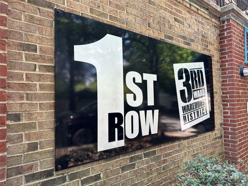 409-1101 W 1st St, Charlotte, NC, 28202-1329 | Card Image