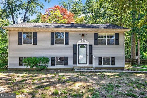 1527 Patuxent Manor Rd, DAVIDSONVILLE, MD, 21035-2140 | Card Image