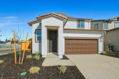 5205 Senesta Cir, Sacramento, CA, 95824-4096 | Card Image