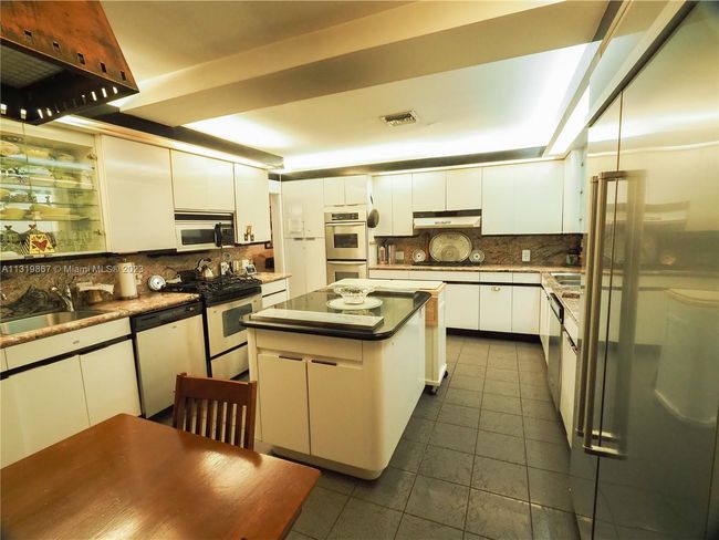 4557 N Jefferson Ave, House other with 5 bedrooms, 4 bathrooms and null parking in Miami Beach FL | Image 10