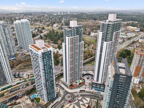 1609-13725 George Junction, Surrey, BC, V3T | Card Image