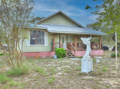 878 County Road 770, Natalia, TX, 78059-2027 | Card Image