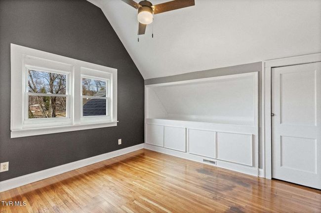 461 S Shady Ave, House other with 3 bedrooms, 3 bathrooms and null parking in Damascus VA | Image 12