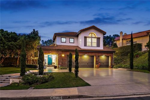 5 Glastonbury Pl, Laguna Niguel, CA, 92677-5311 | Card Image