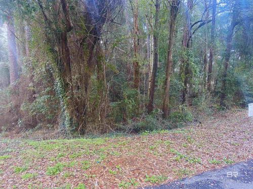 153 Green Bay Cir, Daphne, AL, 36526-7837 | Card Image