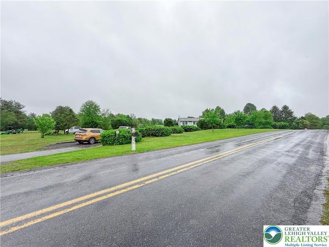 353 Bollinger Rd, House other with 3 bedrooms, 1 bathrooms and null parking in Kunkletown PA | Image 22