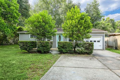 9193 Lucille Ln, Conroe, TX, 77384-4633 | Card Image