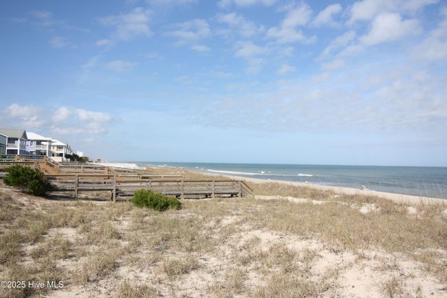 801 Sloop Pointe Ln, Townhouse with 3 bedrooms, 3 bathrooms and 1 parking in Kure Beach NC | Image 38