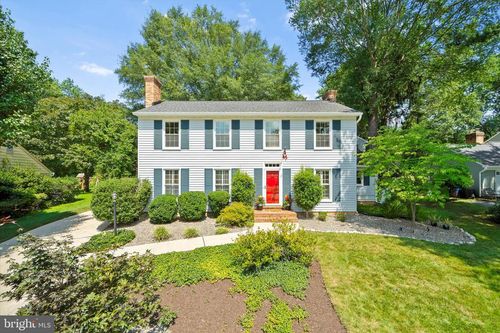 8604 Pilgrim Ct, ALEXANDRIA, VA, 22308-2441 | Card Image