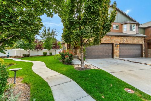 7903 S Spring Station Way, Midvale, UT, 84047-5692 | Card Image