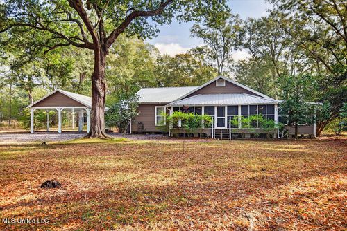 16214 Shaw Rd, Gulfport, MS, 39503-9367 | Card Image