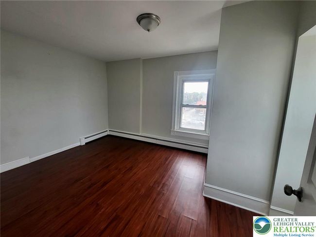 1245 W Turner St, Townhouse with 5 bedrooms, 2 bathrooms and null parking in Allentown PA | Image 14