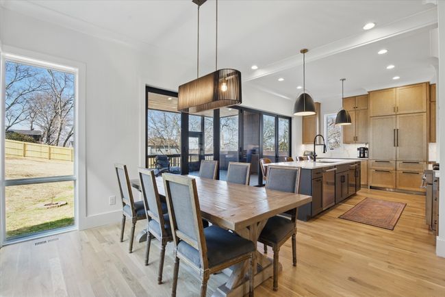305 37 Th Ave N, House other with 5 bedrooms, 6 bathrooms and 1 parking in Nashville TN | Image 13