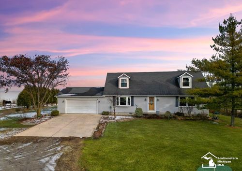 6156 Williams Rd, Newport, MI, 48166-9514 | Card Image