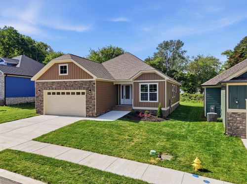 6835 Carnell Way, Chattanooga, TN, 37421 | Card Image
