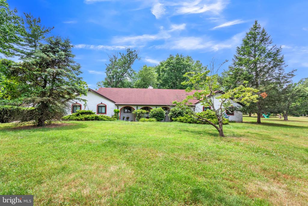 Hill St, Langhorne, PA 19047