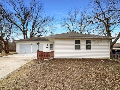 2805 Shearer Road, Kansas City, KS, 66106 | Card Image