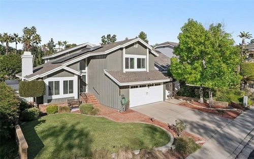 27301 Monforte, Mission Viejo, CA, 92692-3212 | Card Image