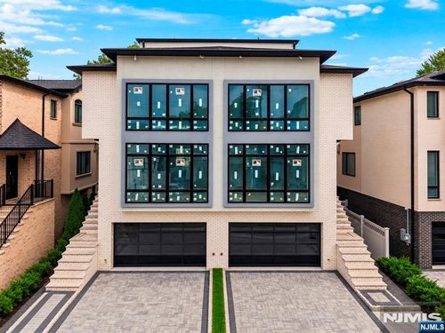 810 Jassamine Way, Fort Lee, NJ, 07024-1523 | Card Image