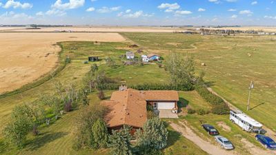 271194 Township Road 252, House detached with 4 bedrooms, 2 bathrooms and null parking in Rocky View County AB | Image 3