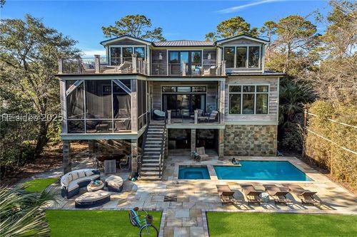 9 Bayberry Ln, Hilton Head Island, SC, 29928-5711 | Card Image