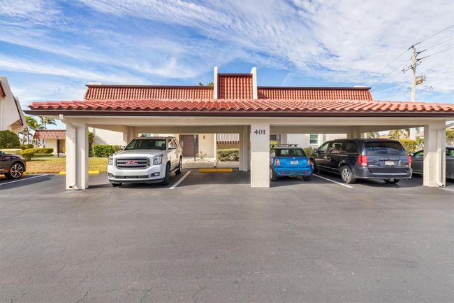 Covered parking spot | Image 26