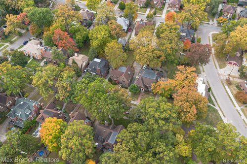 19331 Berkeley Rd, Detroit, MI, 48221-1803 | Card Image