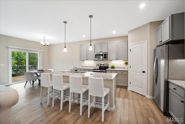 719 Myatt Dr, House other with 3 bedrooms, 2 bathrooms and 2 parking in Wentzville MO | Image 6