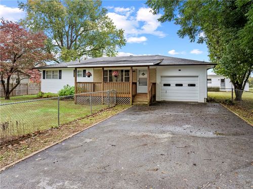 119 Carr Ct, Harrison, AR, 72601-6853 | Card Image