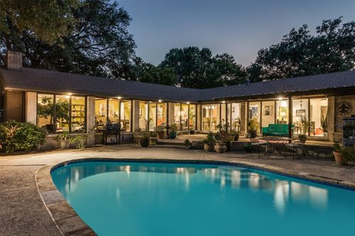 35 Bounty Rd E, Benbrook, TX, 76132-1001 | Card Image