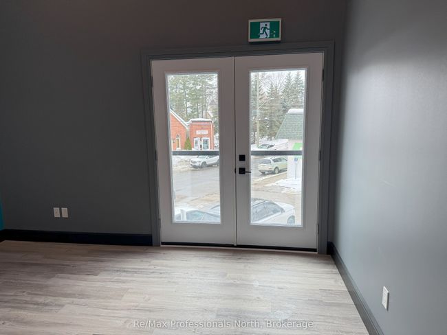 A - 8 Manitoba St, Home with 0 bedrooms, 1 bathrooms and null parking in Bracebridge ON | Image 6