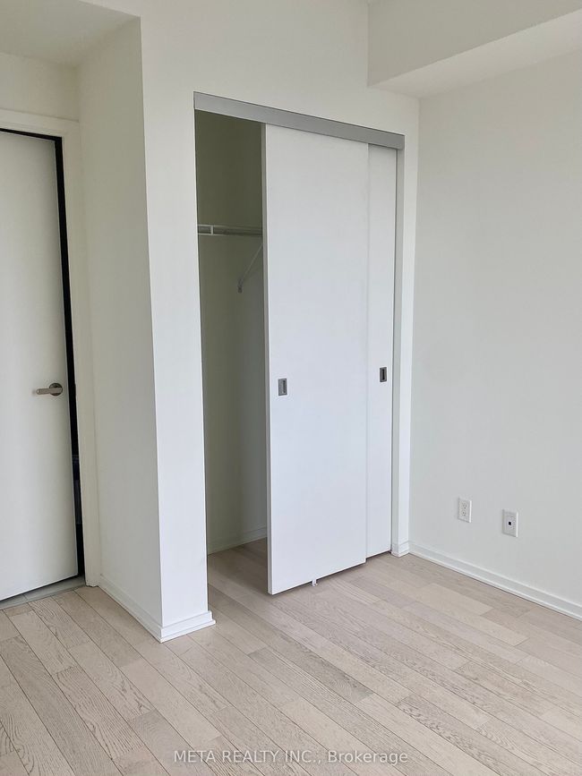 708 - 12 Bonnycastle St, Condo with 1 bedrooms, 1 bathrooms and null parking in Toronto ON | Image 7
