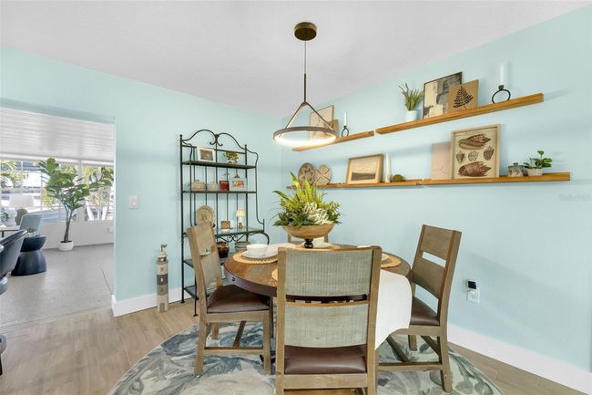 1015 Spindle Palm Way, House other with 3 bedrooms, 2 bathrooms and null parking in APOLLO BEACH FL | Image 17
