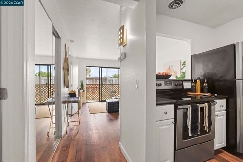 505-470 N Civic Dr, Walnut Creek, CA, 94596-3392 | Card Image