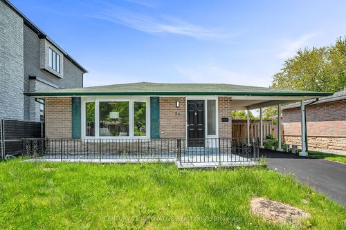 25 Lewin Cres, Ajax, ON, L1S3A2 | Card Image