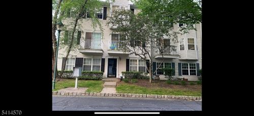 2088 Edward Ct, Mahwah, NJ, 07430-3808 | Card Image