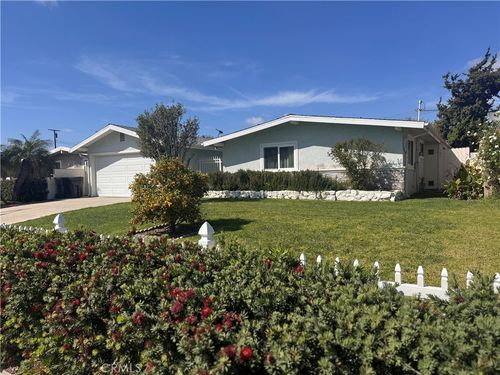 9771 Clearbrook, Anaheim, CA, 92804 | Card Image