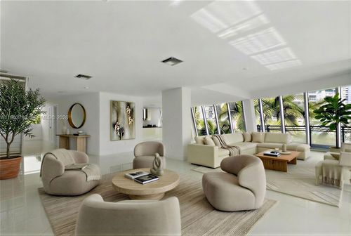 apt-349-2950 188th St, Aventura, FL, 33180-2750 | Card Image